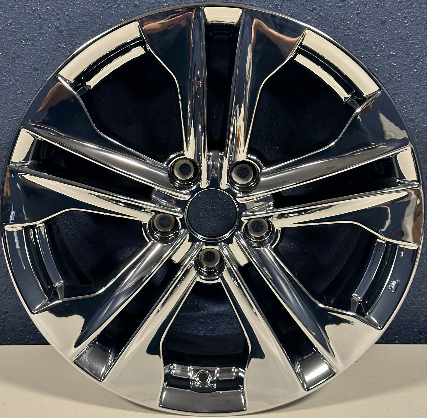 HYUNDAI SANTA FE 13-16, 17x7, 10 spoke, PVD CHROME 70845