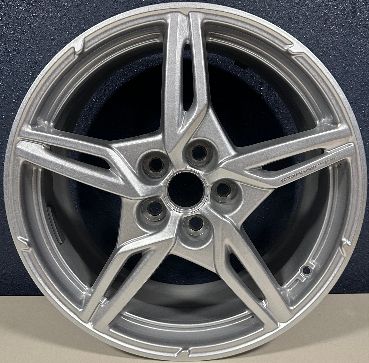 CHEVROLET CORVETTE 20-24, 20x11 (rear), 5 spoke, painted silver 14008A