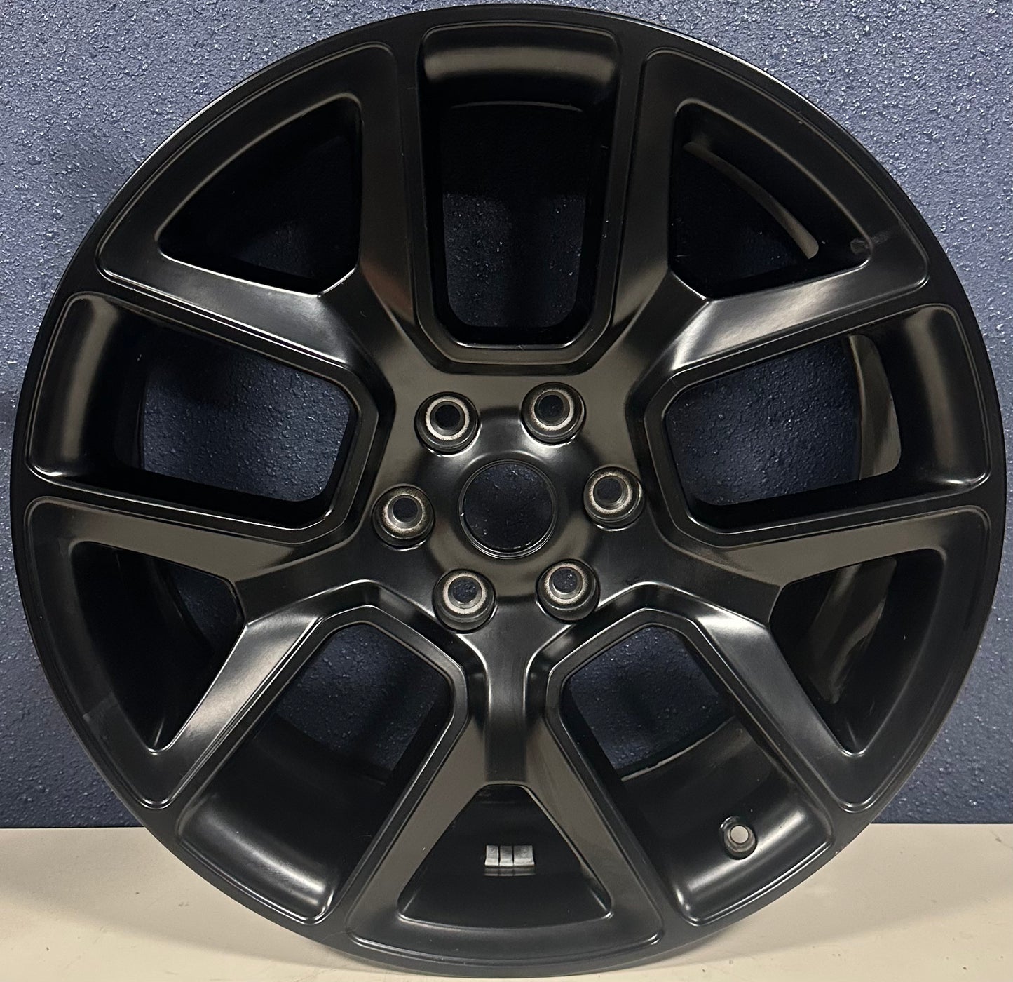 RAM 1500 20-24, 22x9, 5 double spoke, (painted, black) 2725