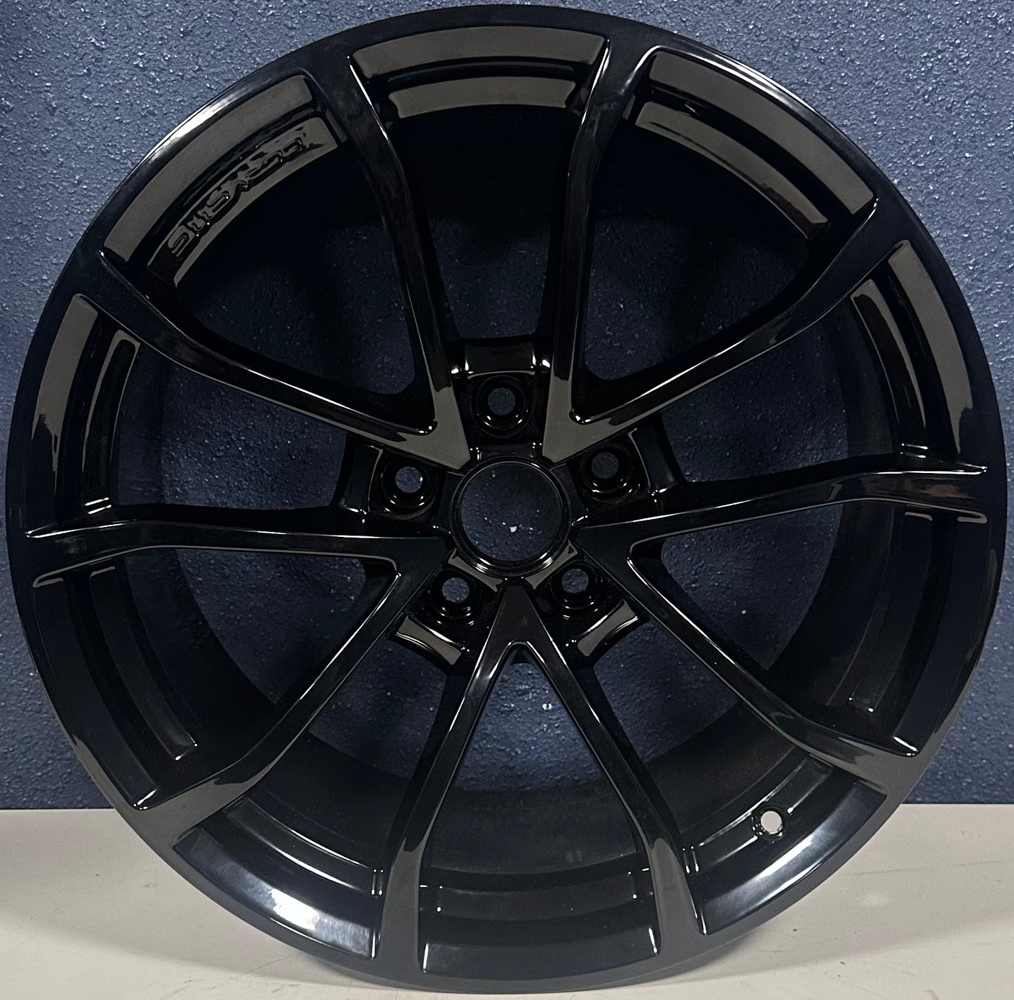 Chevrolet Corvette 12-13, 19x10 FRONT 10 Spoke Gloss Black 5540