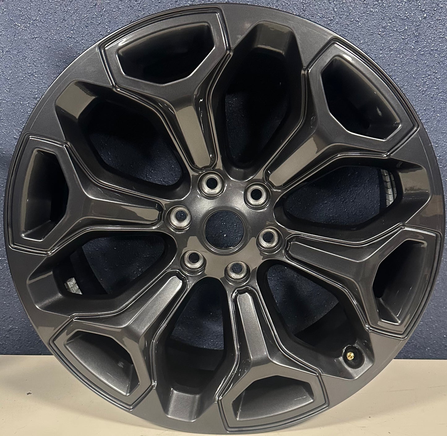 Ram 1500 20-24, 22x9 6 Spoke Dark Gray 2226C