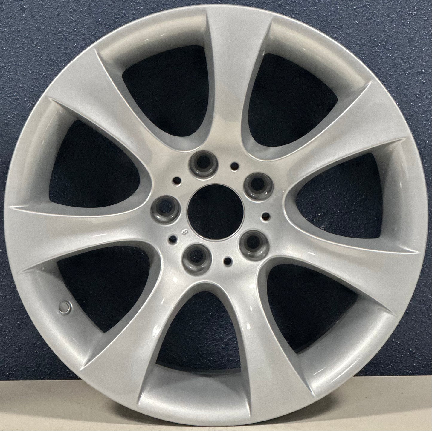 BMW 5 Series 04-10 18x9 (rear) 7 spoke (Silver) 59479